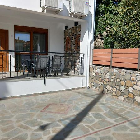 Patriko - House 1, Traditional Stone House Agios Nikolaos  Exteriör bild