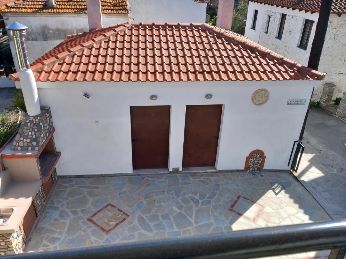Patriko - House 1, Traditional Stone House Agios Nikolaos  Exteriör bild