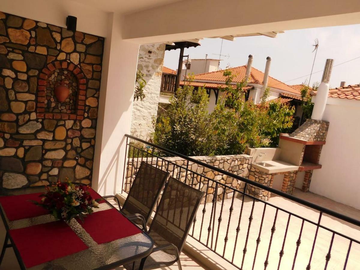 Patriko - House 1, Traditional Stone House Agios Nikolaos  Exteriör bild